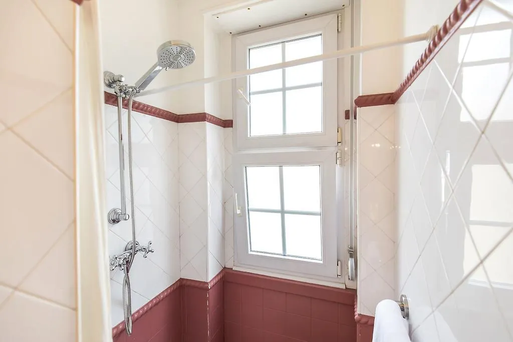 Lovelystay - Campo Pequeno Charming Apartment Lisbon 0*,