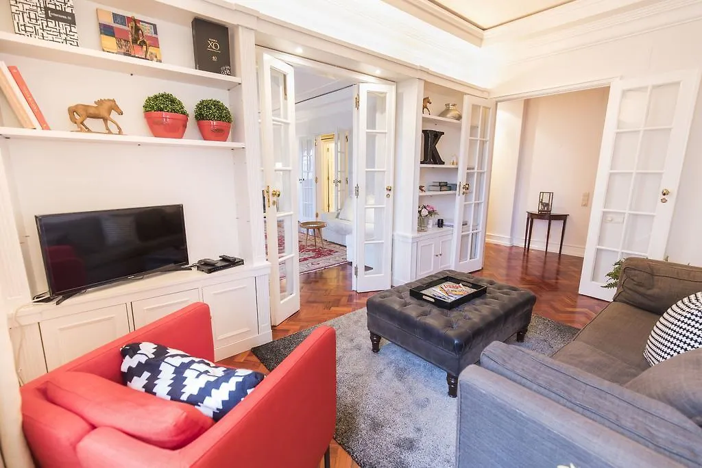 Lovelystay - Campo Pequeno Charming Apartment Lisbon