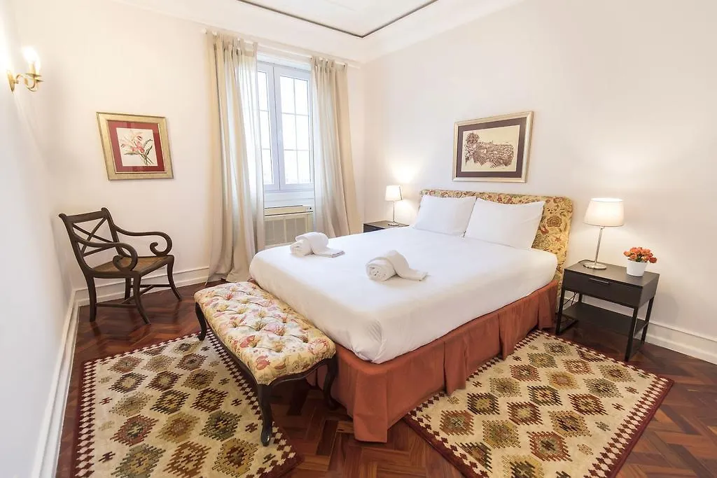 Lovelystay - Campo Pequeno Charming Apartment Lisbon