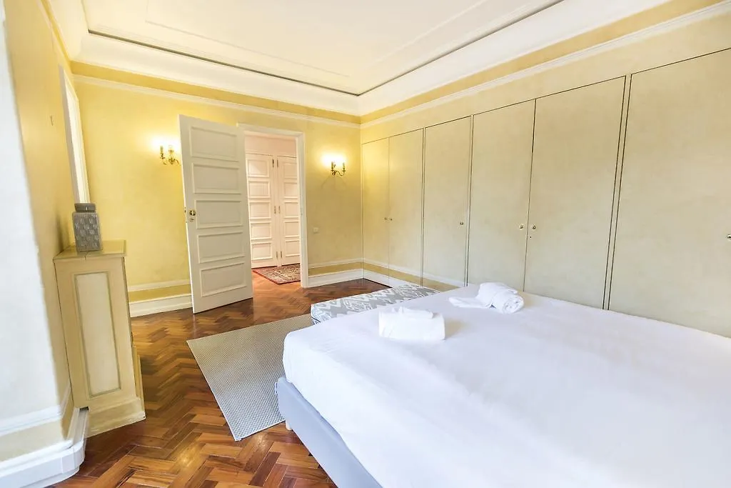 Lovelystay - Campo Pequeno Charming Apartment Lisbon
