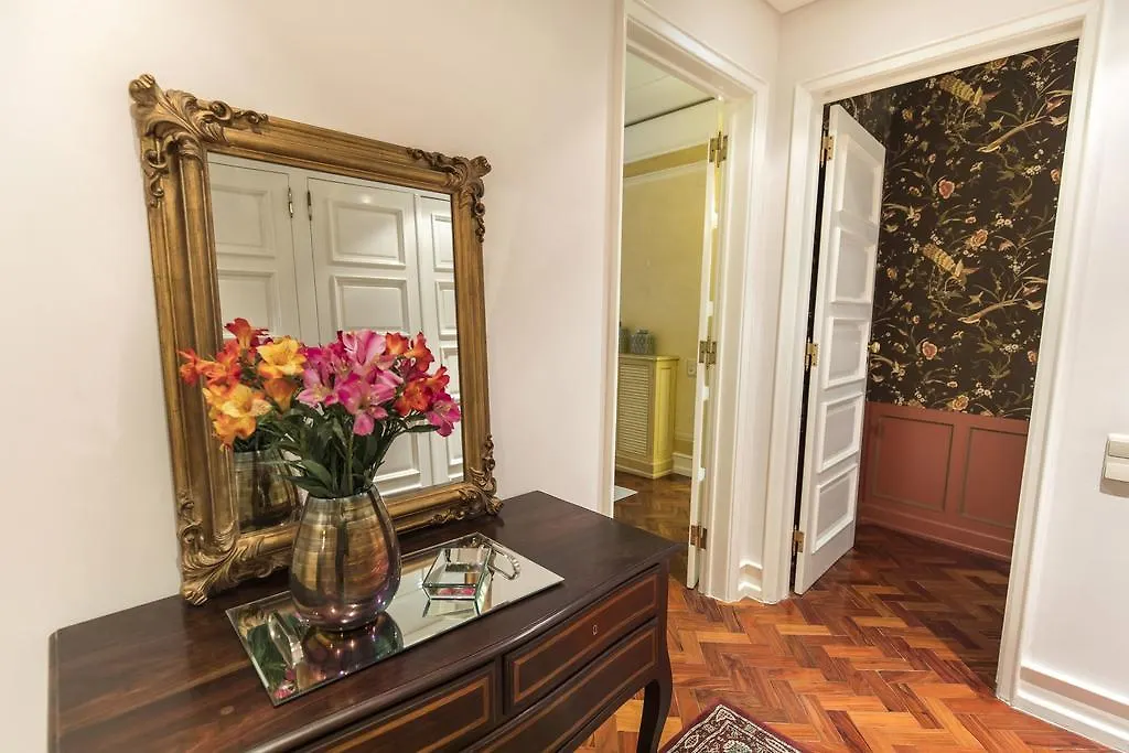 Lovelystay - Campo Pequeno Charming Apartment Lisboa
